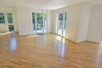 Wohnung Fürth Atzenhof - 3 Zimmer, 116 m&sup2;, 1.349&euro; | Angebot:26943767