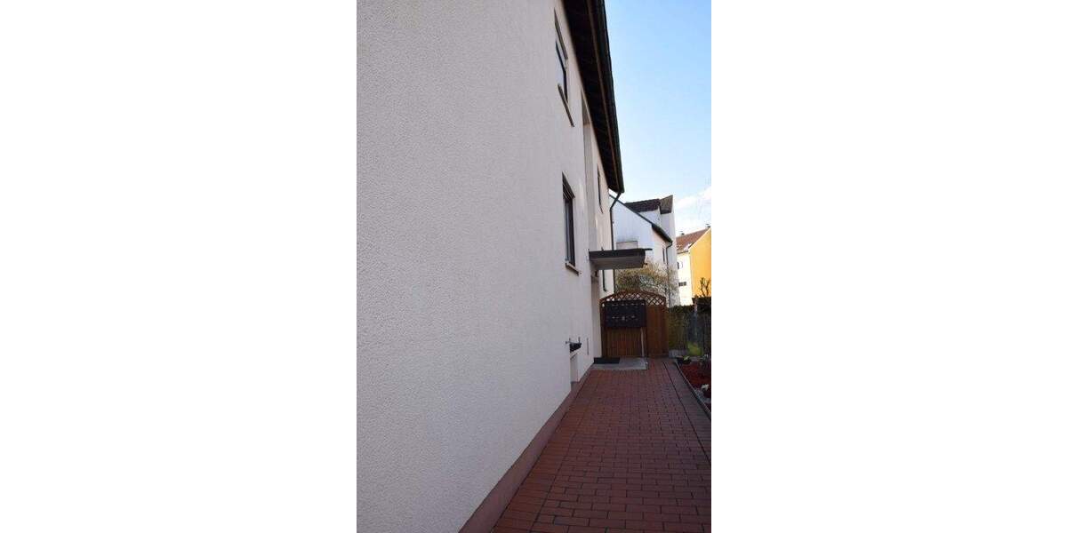 Etagenwohnung Oberasbach Altenberg - 3 Zimmer, 89 m&sup2;, 280.000&euro; | Angebot:25703474