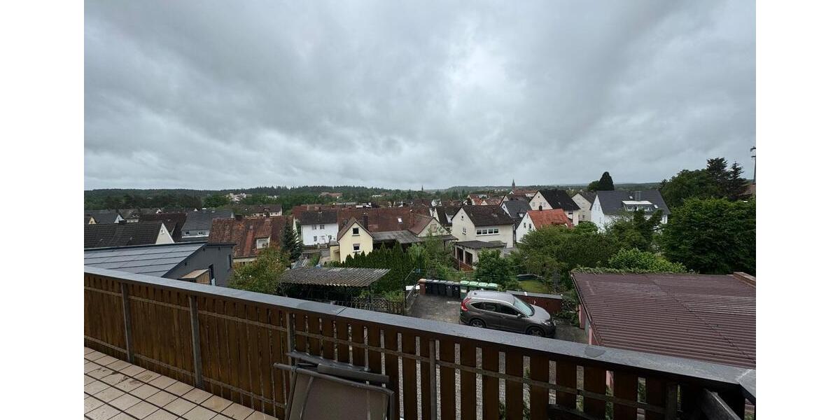 Etagenwohnung Roth - 3 Zimmer, 86 m&sup2;, 800&euro; | Angebot:25925060