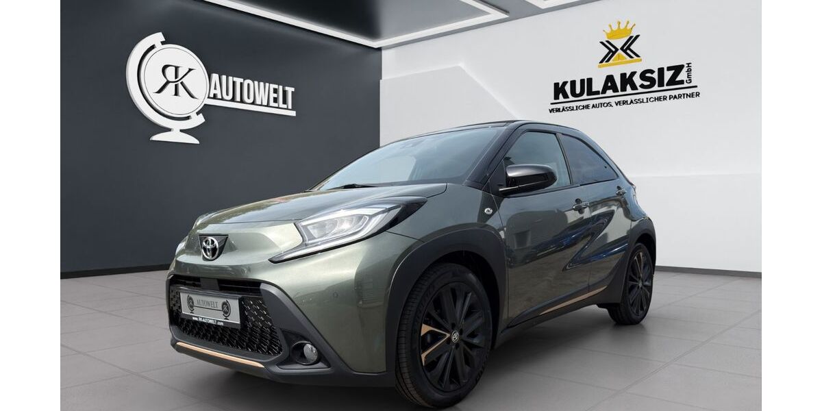Toyota Aygo (X) 26.900 km 16.582 &euro; Fürth 90763