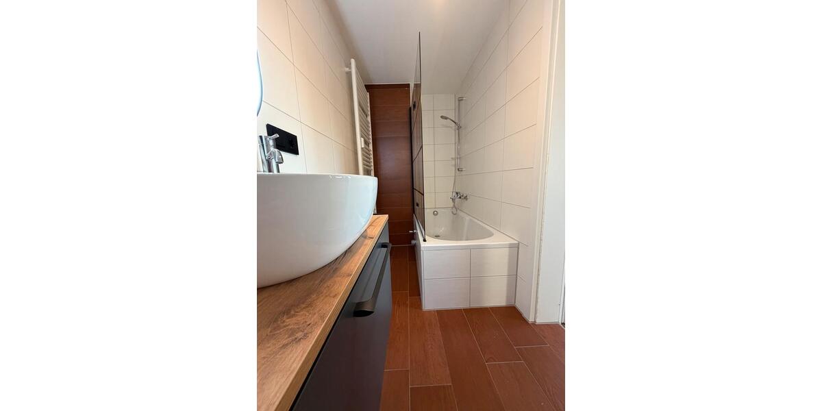 Dachgeschoßwohnung Windsbach - 2 Zimmer, 61 m&sup2;, 850&euro; | Angebot:25947998