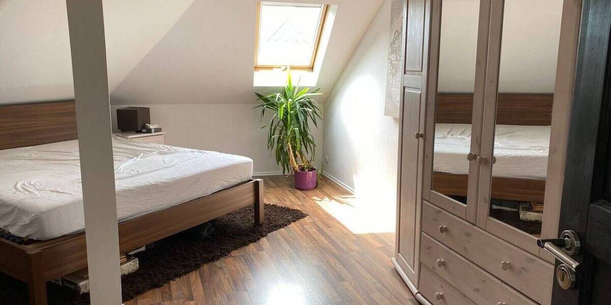 Etagenwohnung Fürth Innenstadt - 4 Zimmer, 164 m&sup2;, 2.000&euro; | Angebot:26894514
