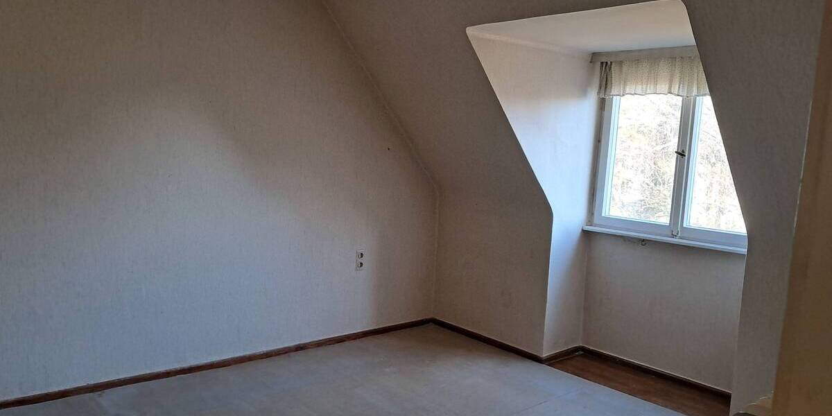Doppelhaushälfte Erlangen Innenstadt - 9 Zimmer, 230 m&sup2;, 1.180.000&euro; | Angebot:25735022