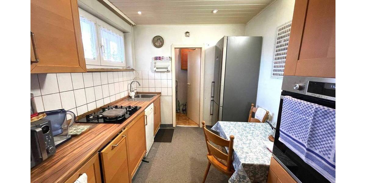 Etagenwohnung Nürnberg Schoppershof - 4 Zimmer, 95 m&sup2;, 250.000&euro; | Angebot:25996007