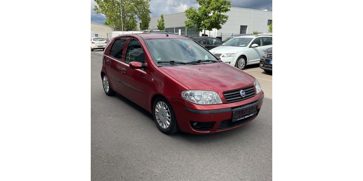 Fiat Punto 191.334 km 977 &euro; Fürth 90763