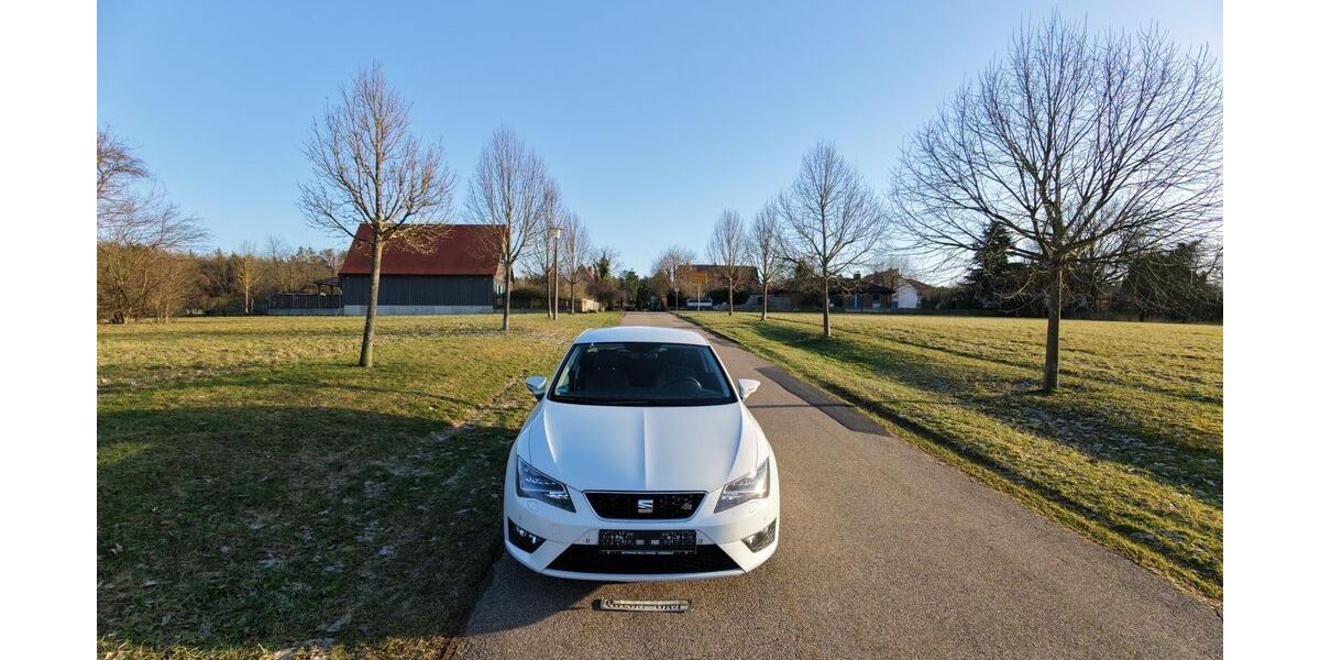 Seat Leon 80.400 km 11.445 &euro; Röthenbach 90552