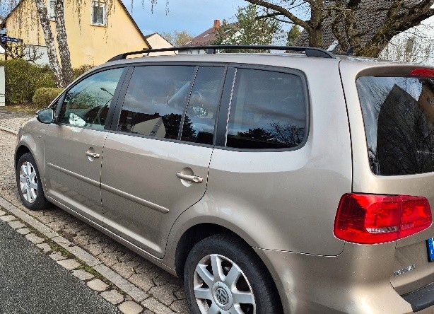 VW Touran 120.970 km 8.500 &euro; Nürnberg 90449