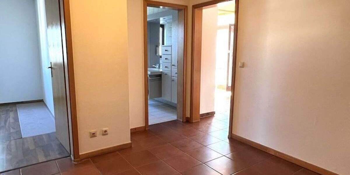 Etagenwohnung Fürth Nordstadt - 2 Zimmer, 65 m&sup2;, 209.000&euro; | Angebot:25819117