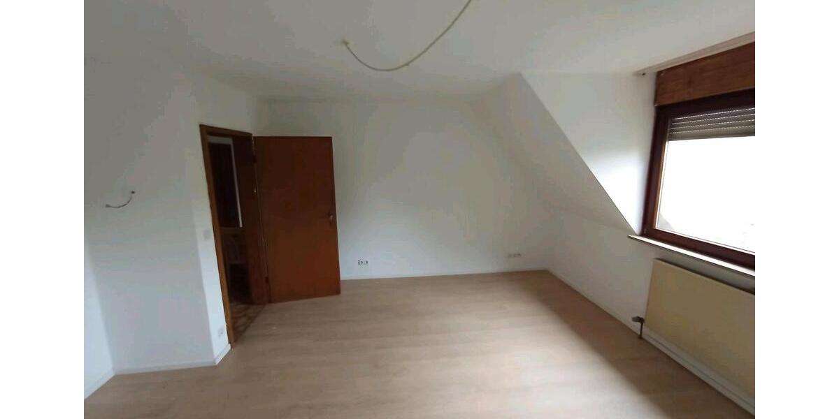 Etagenwohnung Kunreuth - 2.5 Zimmer, 75 m&sup2;, 900&euro; | Angebot:25931416