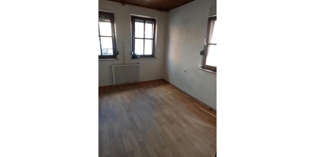 Erdgeschoßwohnung Erlangen Alterlangen - 1 Zimmer, 17 m&sup2;, 380&euro; | Angebot:26633324