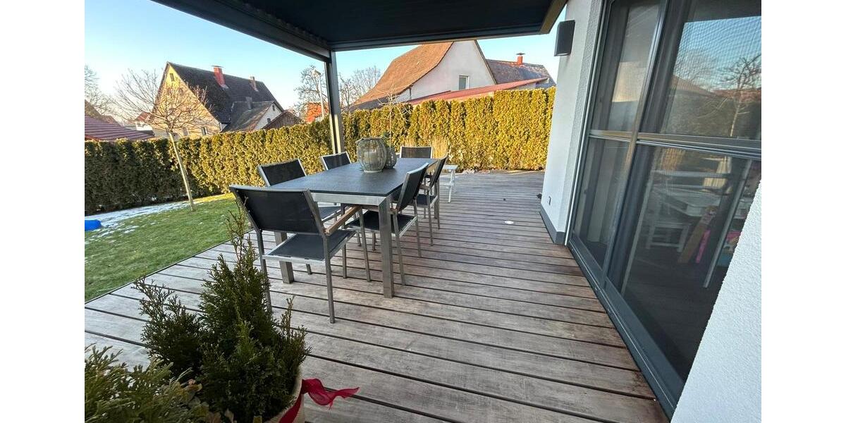 Einfamilienhaus Lauf an der Pegnitz - 7 Zimmer, 188 m&sup2;, 1.025.000&euro; | Angebot:24598413
