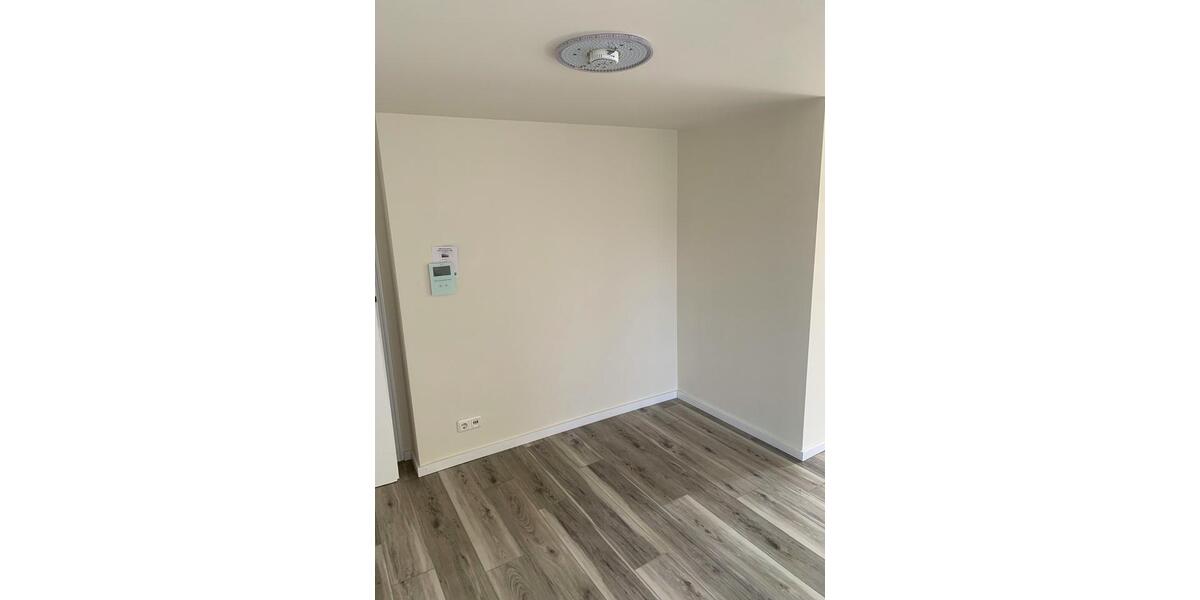 Dachgeschoßwohnung Fürth Altstadt - 2.5 Zimmer, 52 m&sup2;, 220.000&euro; | Angebot:26416036