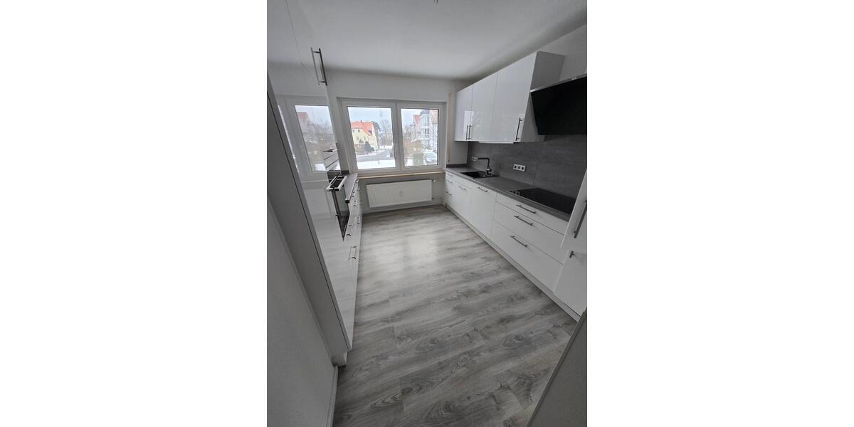 Etagenwohnung Hemhofen - 7 Zimmer, 130 m&sup2;, 1.450&euro; | Angebot:26610672