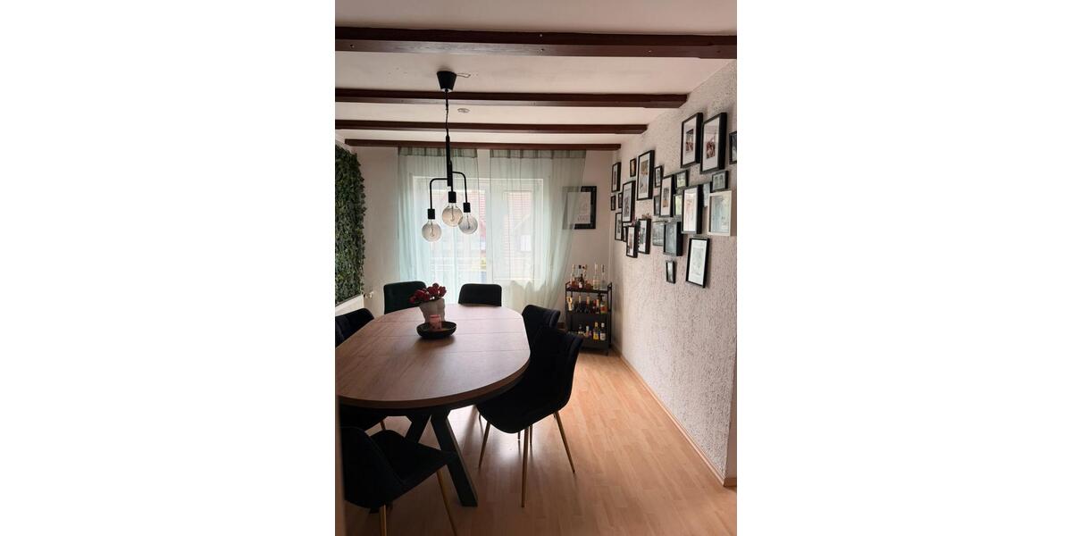 Etagenwohnung Weisendorf - 5 Zimmer, 100 m&sup2;, 850&euro; | Angebot:26600549