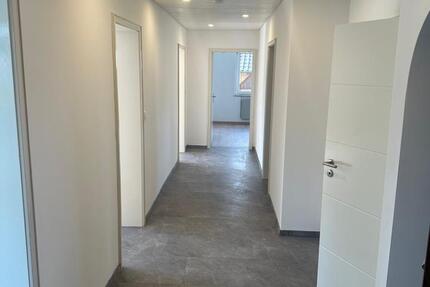 Wohnung Pyrbaum - 4.5 Zimmer, 122 m&sup2;, 1.350&euro; | Angebot:25980132