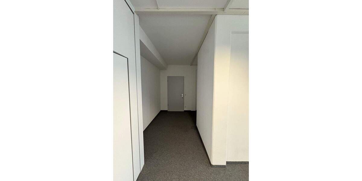 Gewerbeobjekt Erlangen Tennenlohe - 3 Zimmer, 103 m&sup2;, 895&euro; | Angebot:25671204