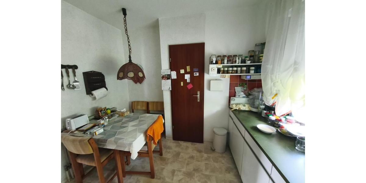 Einfamilienhaus mit Doppelgarage, Carport und großem Garten - Einfamilienhaus Weisendorf | Angebot:27651236