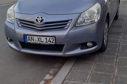 Toyota Verso 252.000 km 3.100 &euro; Nürnberg 90443