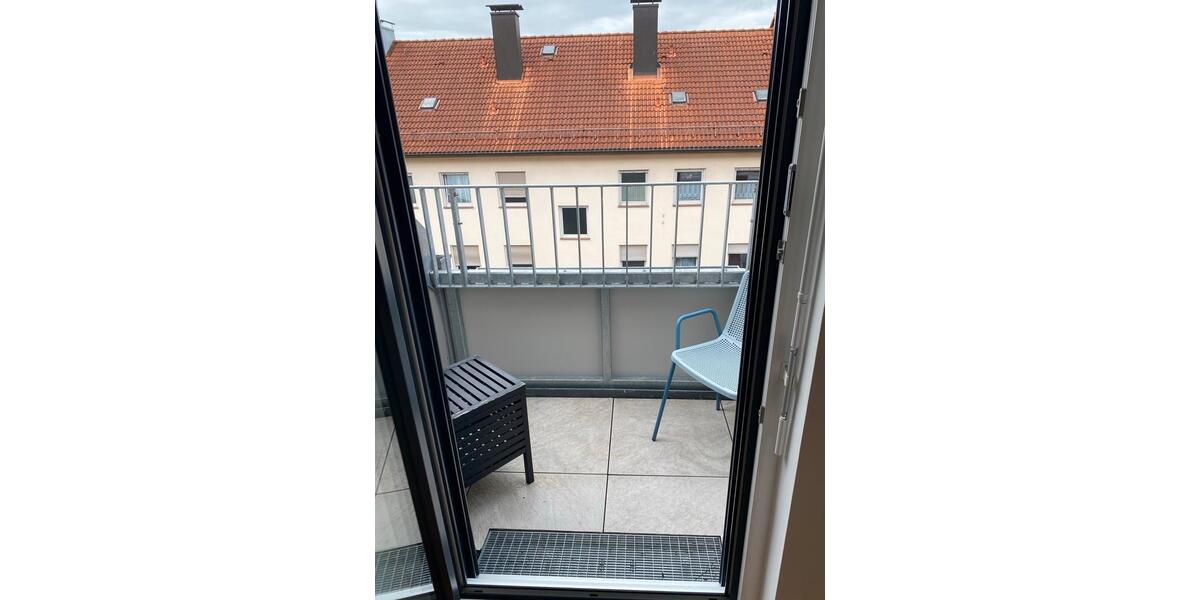 Dachgeschoßwohnung Nürnberg Almoshof - 1 Zimmer, 22 m&sup2;, 490&euro; | Angebot:25385040