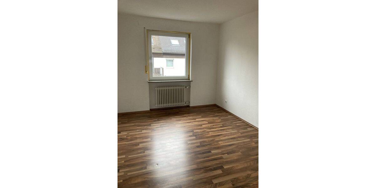 Reihenmittelhaus Schwabach Wolkersdorf - 8 Zimmer, 120 m&sup2;, 1.500&euro; | Angebot:26767945
