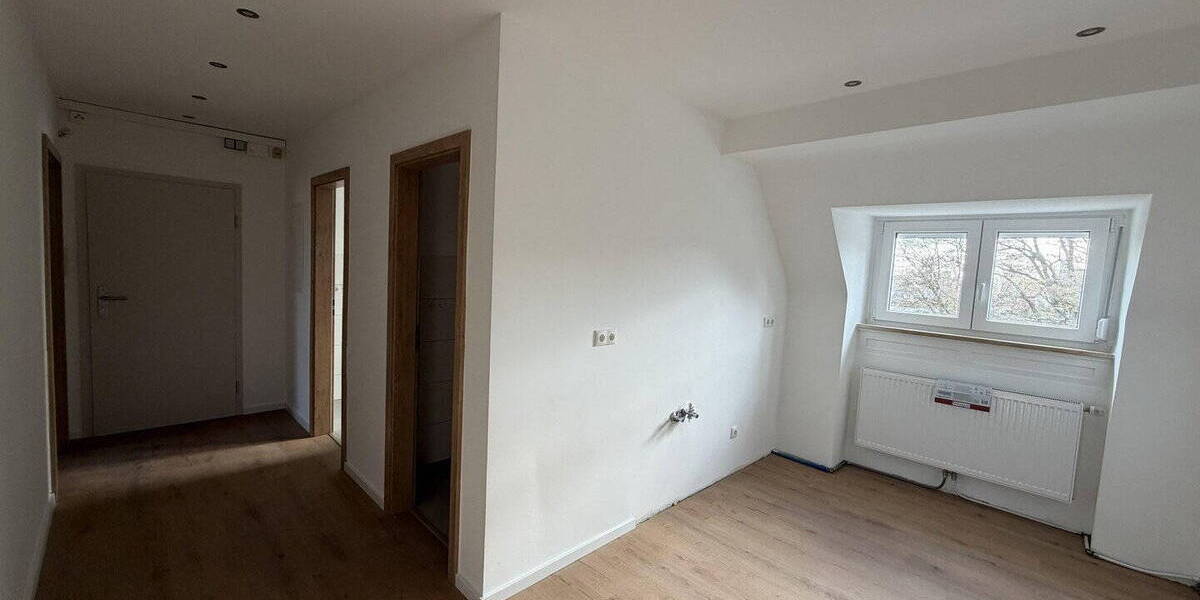 Etagenwohnung Nürnberg Rechenberg - 5 Zimmer, 89 m&sup2;, 1.250&euro; | Angebot:25996830