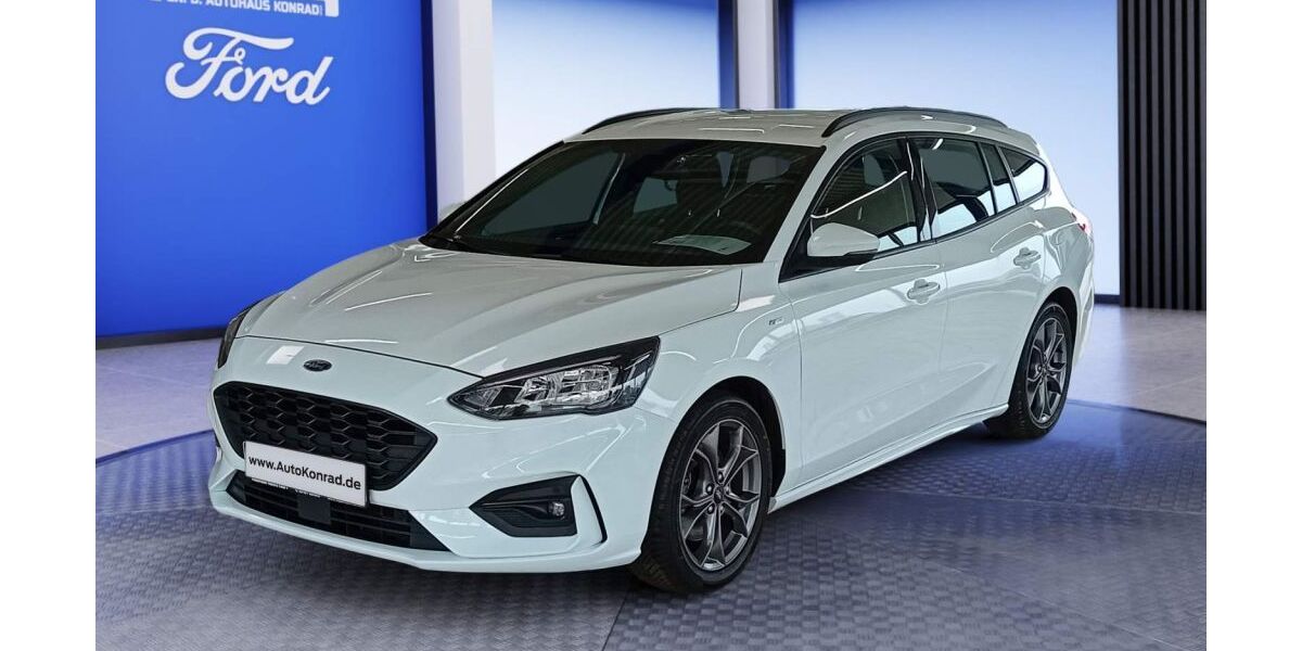 Ford Focus 82.300 km 17.990 &euro; Fürth 90768