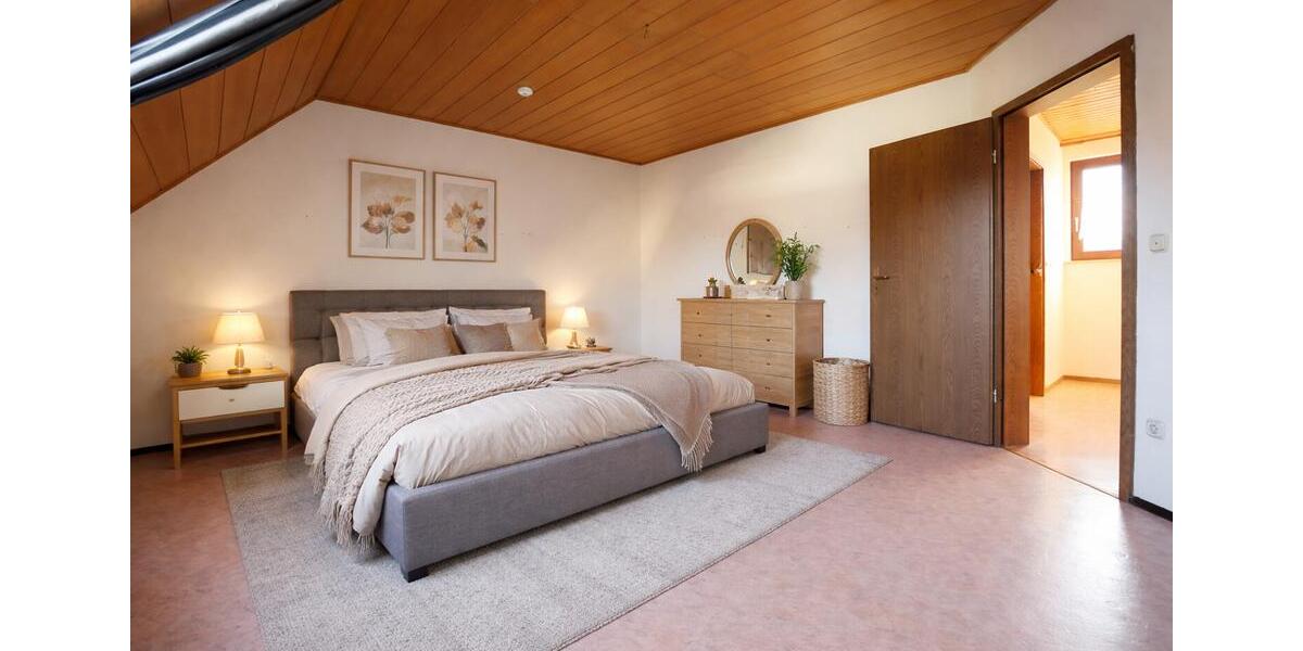 Dachgeschoßwohnung Erlangen Alterlangen - 2 Zimmer, 71 m&sup2;, 923&euro; | Angebot:25182141