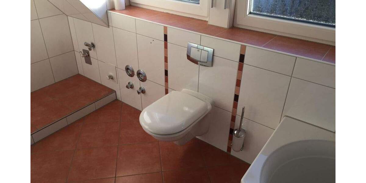 Etagenwohnung Nürnberg Neukatzwang - 5 Zimmer, 110 m&sup2;, 1.450&euro; | Angebot:25865352