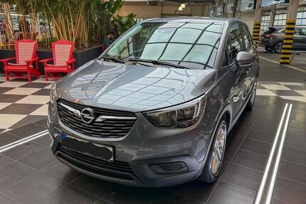 Opel Crossland (X) 47.636 km 11.999 &euro; Fürth 90766