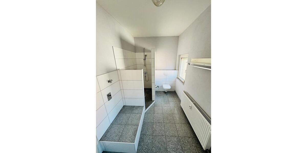 Etagenwohnung Neustadt an der Aisch - 3 Zimmer, 105 m&sup2;, 899&euro; | Angebot:25807270
