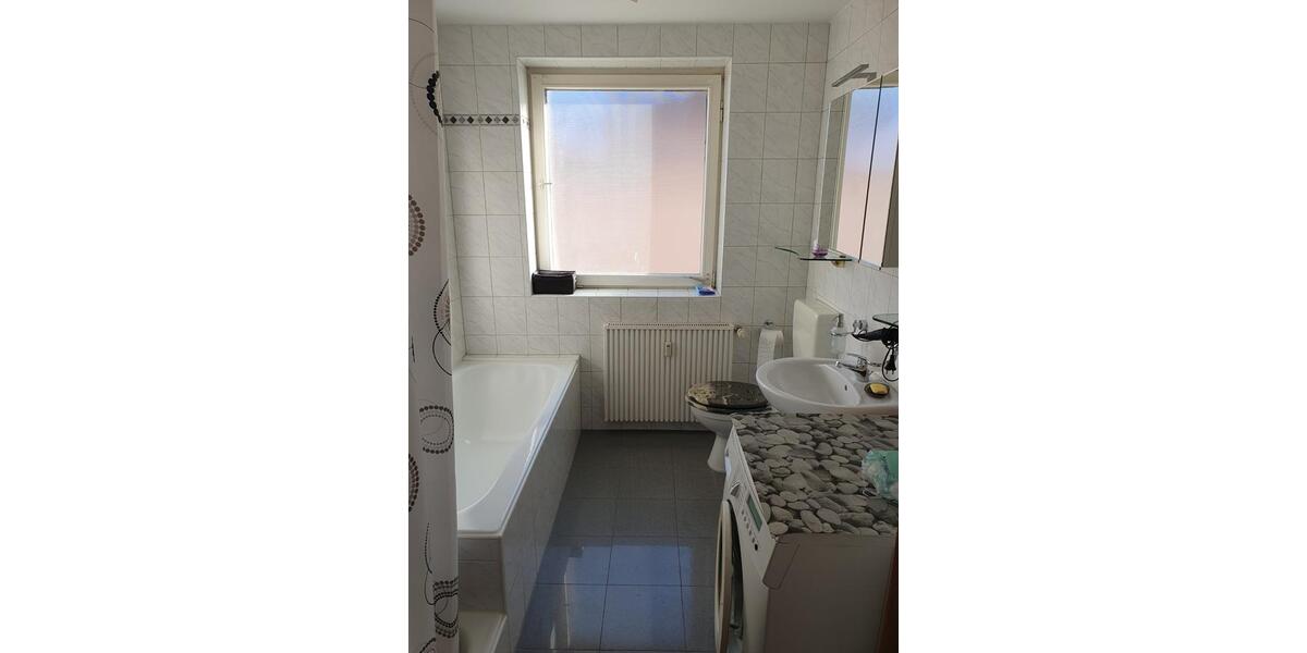 Etagenwohnung Herzogenaurach - 3 Zimmer, 86 m&sup2;, 1.000&euro; | Angebot:25301837