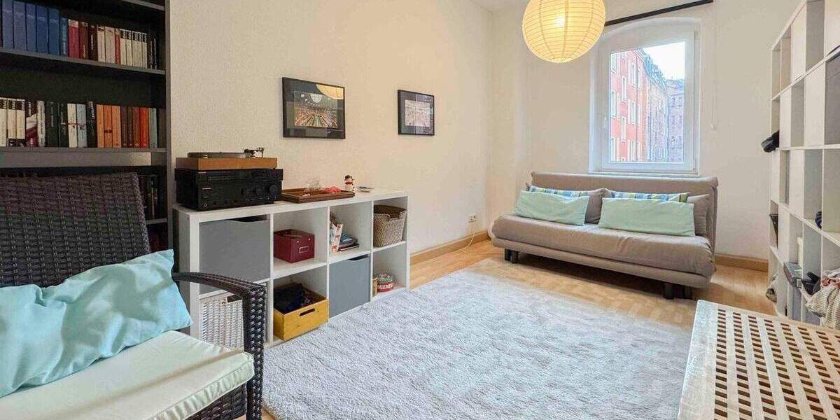 Etagenwohnung Nürnberg Gostenhof - 4 Zimmer, 111 m&sup2;, 395.000&euro; | Angebot:25782582
