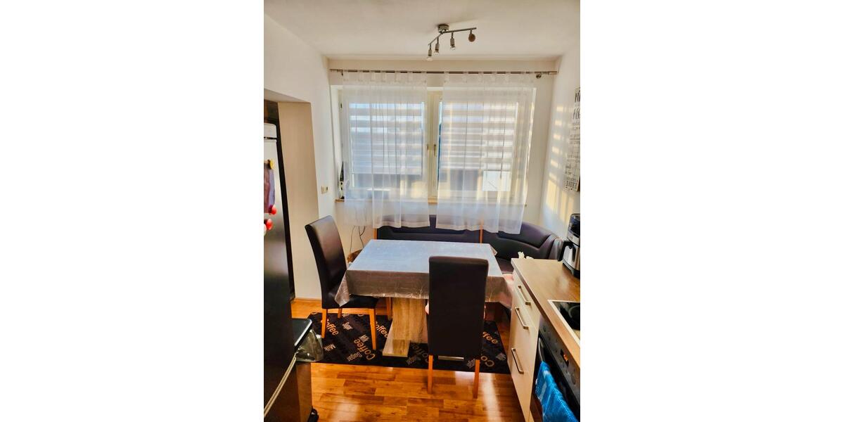 Etagenwohnung Erlangen Alterlangen - 3 Zimmer, 82 m&sup2;, 285.000&euro; | Angebot:24273099