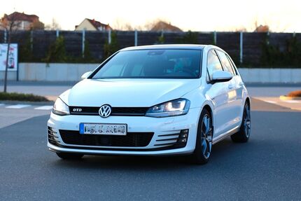 VW Golf 149.122 km 15.690 &euro; Zirndorf 90513
