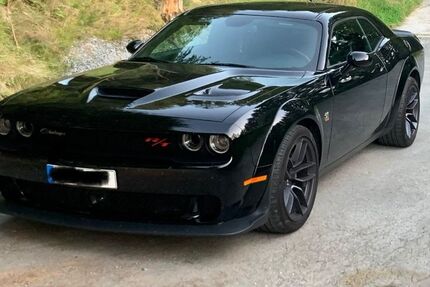 Dodge Challenger 22.700 km 52.900 &euro; Nürnberg 90469