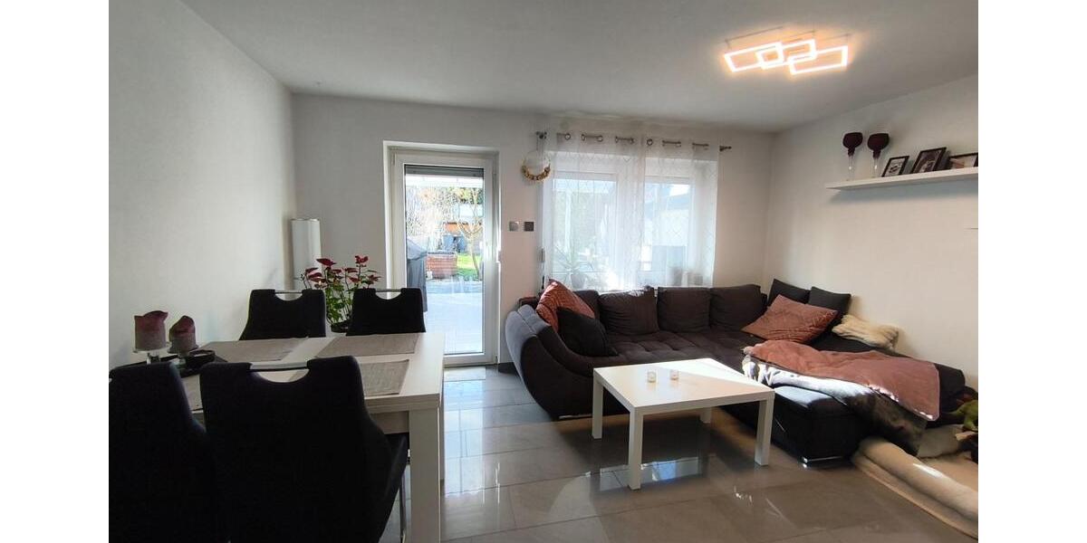 Reihenhaus Schwabach - 4 Zimmer, 95 m&sup2;, 420.000&euro; | Angebot:25634954