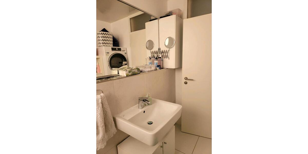 Doppelhaushälfte Lauf an der Pegnitz - 4 Zimmer, 120 m&sup2;, 2.200&euro; | Angebot:24835503