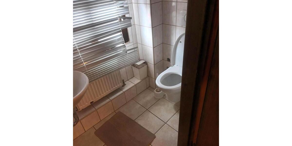 Einfamilienhaus Fürth Eigenes Heim - 5 Zimmer, 180 m&sup2;, 1.800&euro; | Angebot:25337798