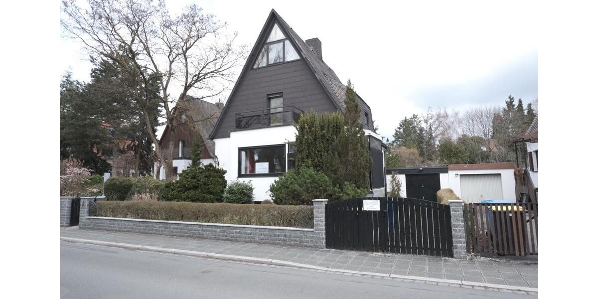 Einfamilienhaus Nürnberg Buchenbühl - 5.5 Zimmer, 100 m&sup2;, 640.000&euro; | Angebot:25638435