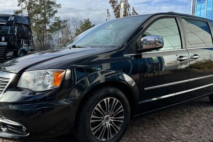Lancia Voyager 120.000 km 15.000 &euro; Cadolzburg (bei Nürnberg) 90556