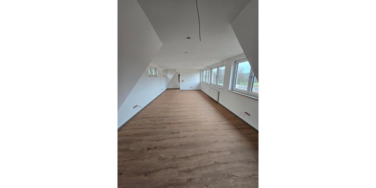 Einfamilienhaus Wendelstein - 1 Zimmer, 90 m&sup2;, 1.300&euro; | Angebot:25872934