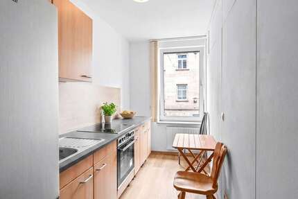 Haus Fürth Altstadt - 15 Zimmer, 450 m&sup2;, 999.000&euro; | Angebot:26516990