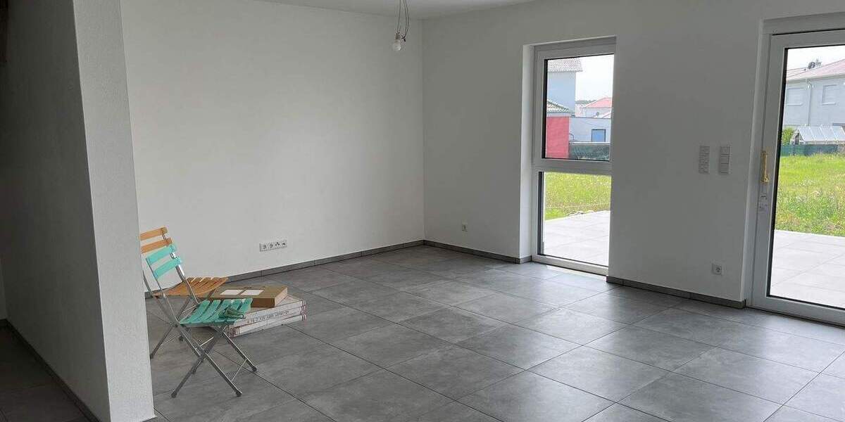 Doppelhaushälfte Markt Erlbach Eschenbach - 5 Zimmer, 121 m&sup2;, 1.690&euro; | Angebot:25666569