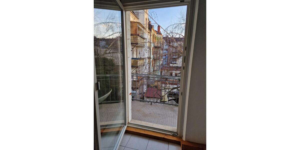 Etagenwohnung Nürnberg Sankt Leonhard - 2 Zimmer, 65 m&sup2;, 908&euro; | Angebot:25390352