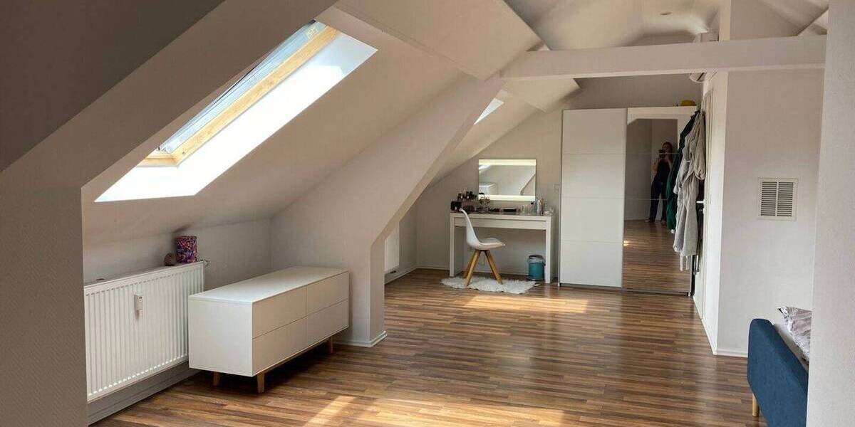 Etagenwohnung Fürth Innenstadt - 4 Zimmer, 164 m&sup2;, 2.000&euro; | Angebot:26894514