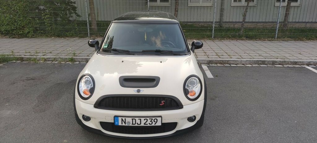 Mini Cooper S 204.181 km 4.500 &euro; Nürnberg 90459