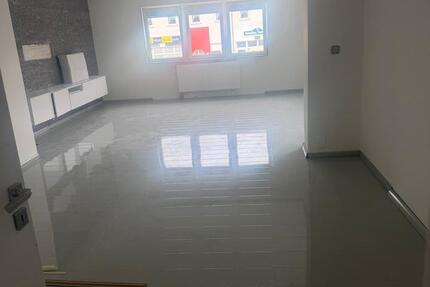 Wohnung Fürth Atzenhof - 3 Zimmer, 100 m&sup2;, 1.600&euro; | Angebot:25236827