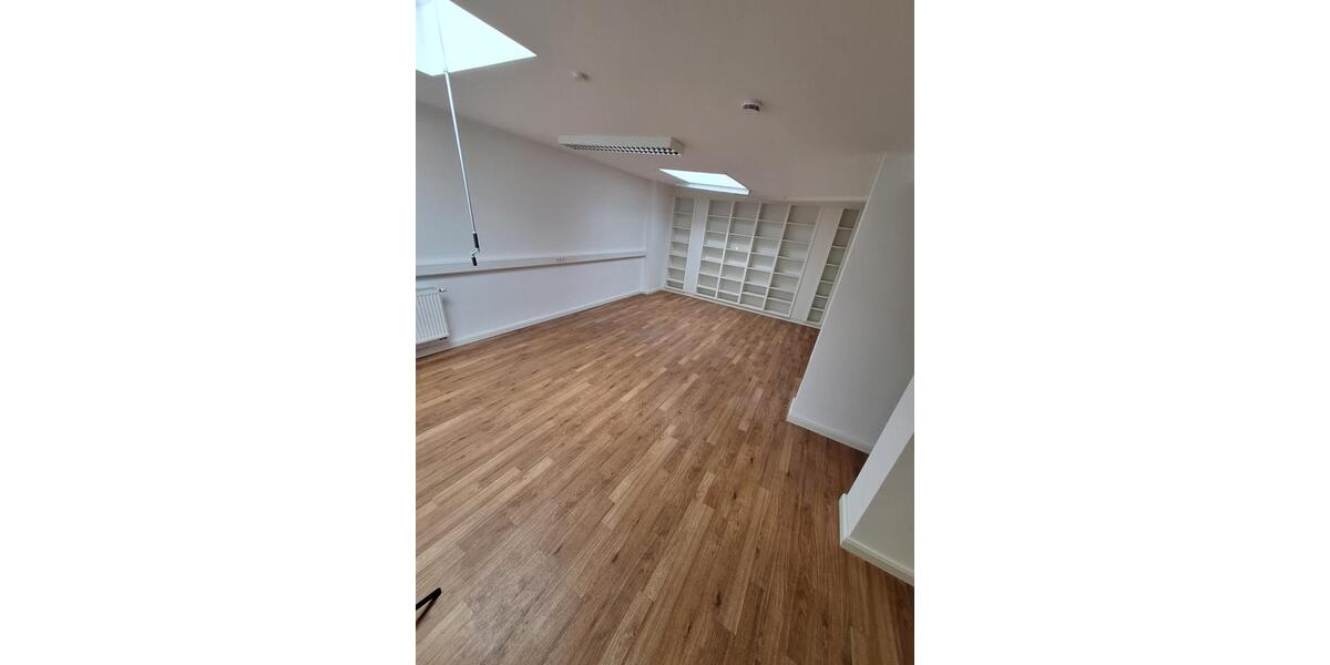 Gewerbeobjekt Fürth Eigenes Heim - 2.800&euro; | Angebot:24763716