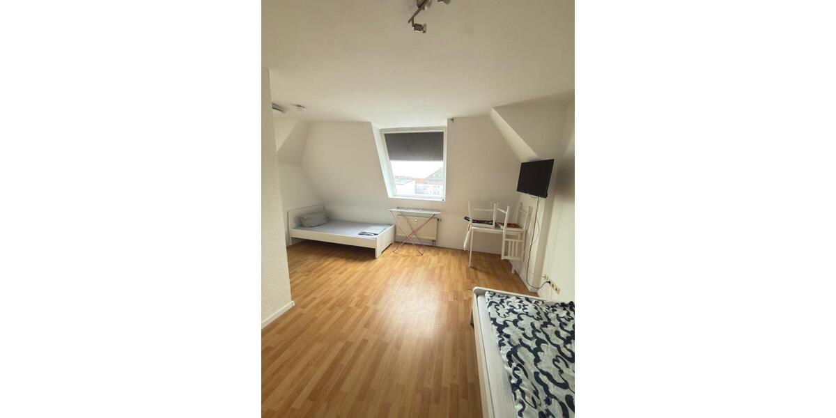 Etagenwohnung Fürth Südstadt - 1 Zimmer, 27 m&sup2;, 420&euro; | Angebot:25963111