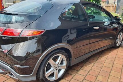 Honda Civic 32.161 km 9.998 &euro; Pyrbaum 90602